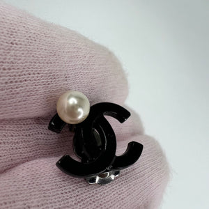 CHANEL シャネル chanel ココマーク×フェイクパール ピアス CHANEL シャネル chanel ココマーク×フェイクパール ピアス