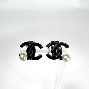 CHANEL シャネル パール ピアス ブラック ココマーク CHANEL シャネル chanel ココマーク×フェイクパール ピアス